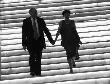 couple on illuminated steps - The Jumeirah Hotel