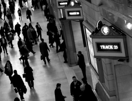 train station concourse - City People