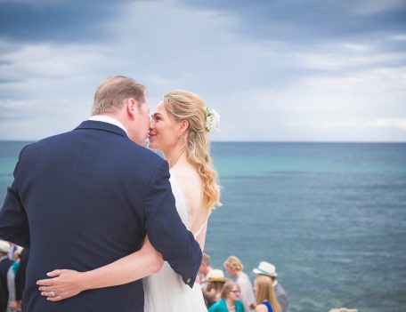 Couple kissing - Port Verd del Mar