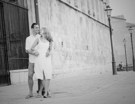 Couple by lamp post - Palma Engagement Shoot