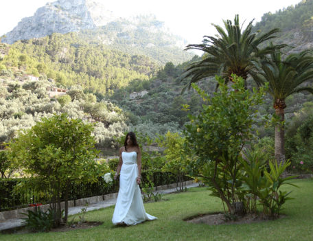 Bride in garden - Es Moli, Deia