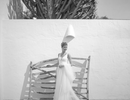 bride by Menorcan gate - Hotel Sant Joan de Binissaida