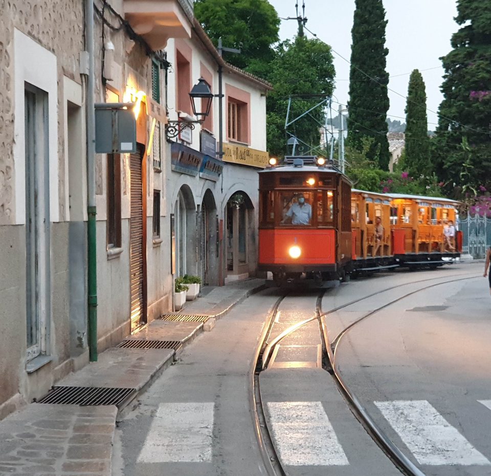 Tram